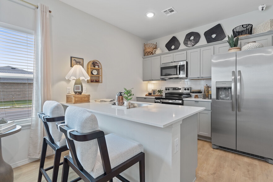 Building Photo - Summit Ridge Villas