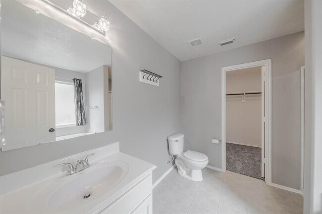 Building Photo - 9322 Canady Park Ln
