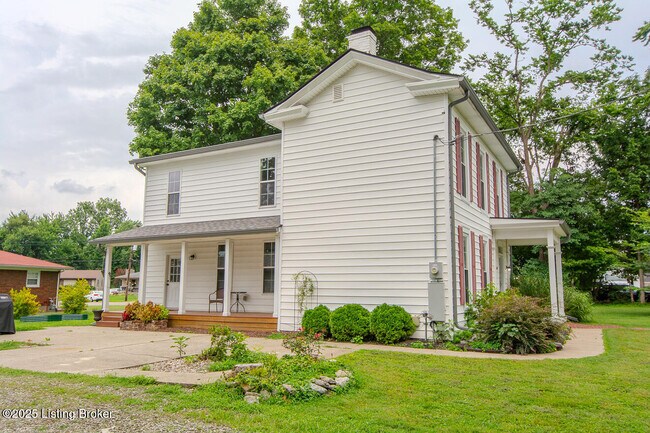 Building Photo - 6209 Applegate Ln