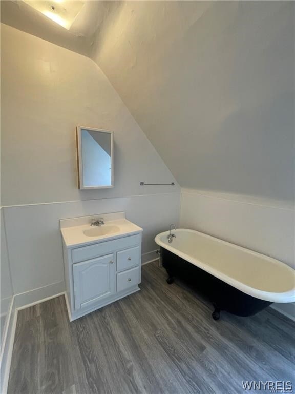 Building Photo - 1015 Elmwood Ave