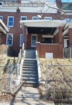 Building Photo - 3519 Reisterstown Rd