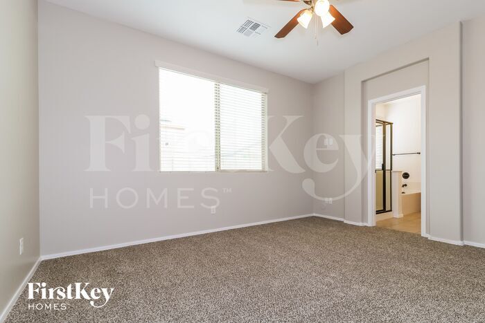 Building Photo - 7044 W Alicia Dr