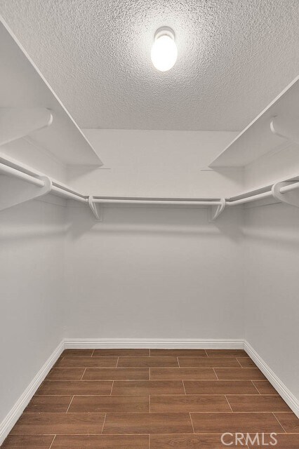 Building Photo - 518 N Platina Dr