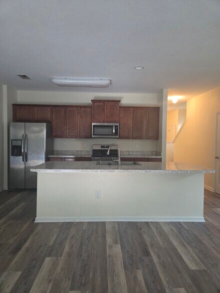 Building Photo - 82 Ashby Landing Way