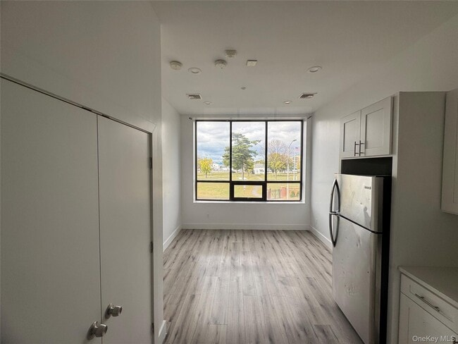 Building Photo - 316 Fulton Ave