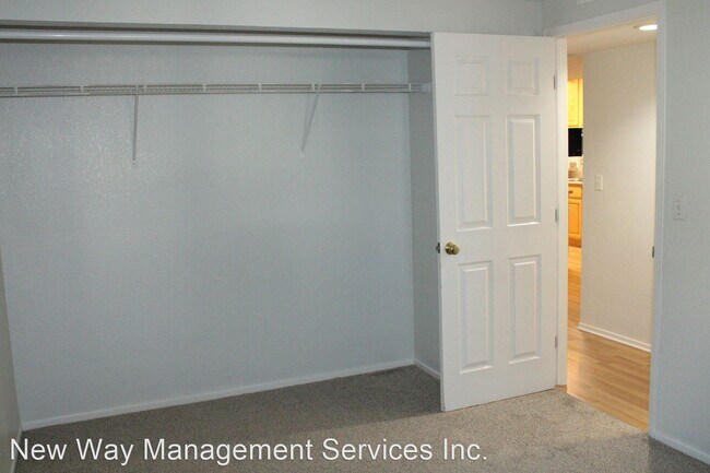 Building Photo - 2 br, 2 bath House - 1223 Lakeview Circle