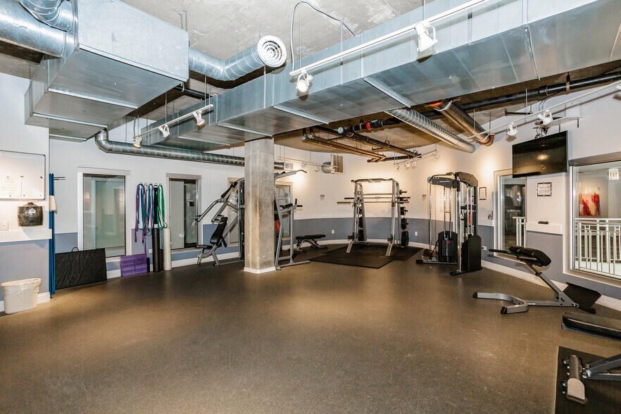 Gym - 1000 W Adams St