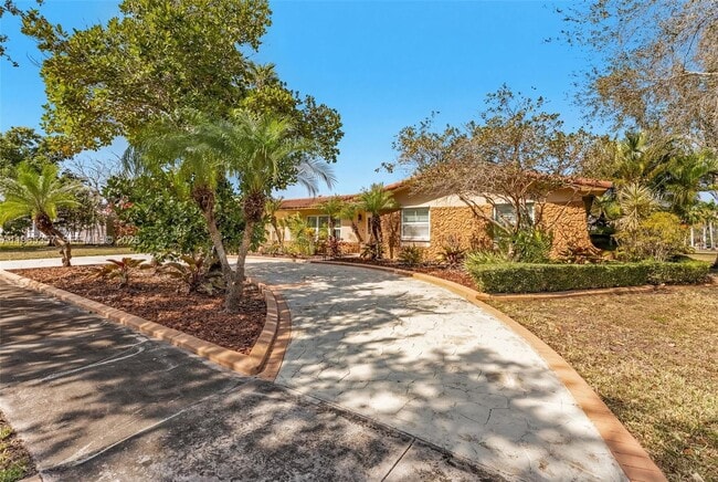 Building Photo - 11201 SW 136th St