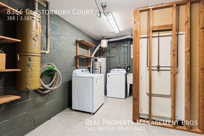 Building Photo - 8366 Glastonbury Ct