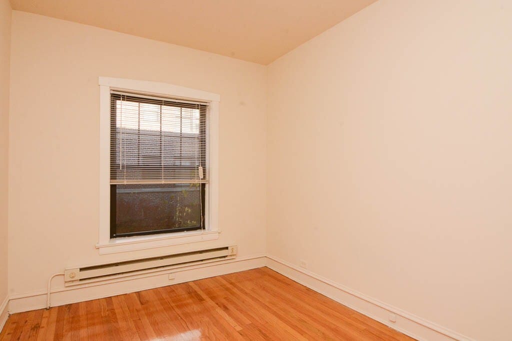 Building Photo - 1312 Oak Ave