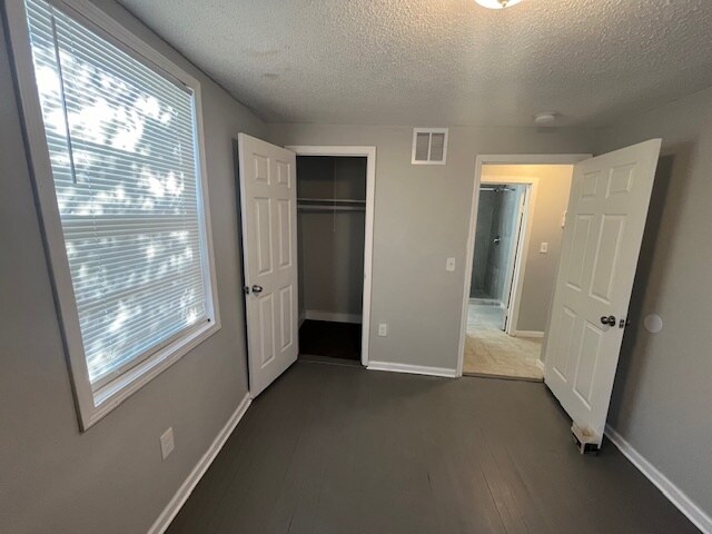 Building Photo - 3811 San Juan Ave