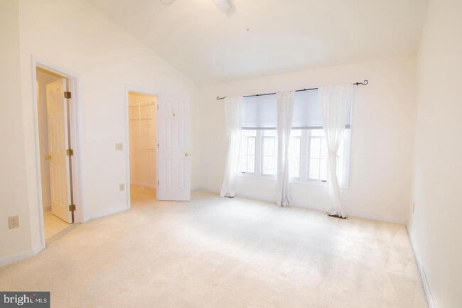 Building Photo - 127 Swarthmore Ave