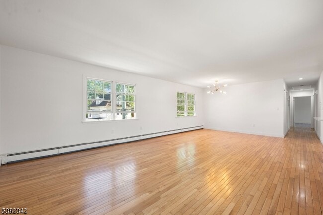 Building Photo - 59 Burnet Ave