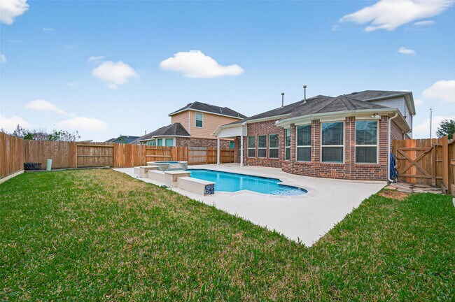 Building Photo - 15630 Eagle Valley Dr