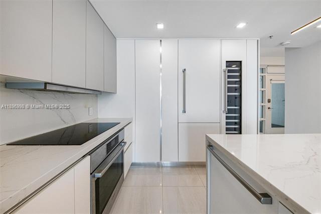 Building Photo - 360 CONDO