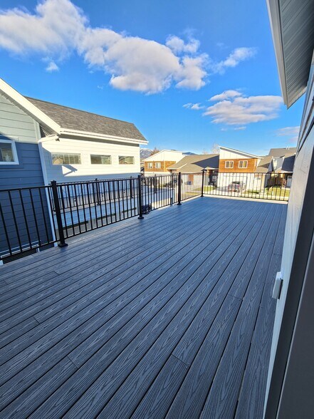 Building Photo - 325 Meriwether Ave