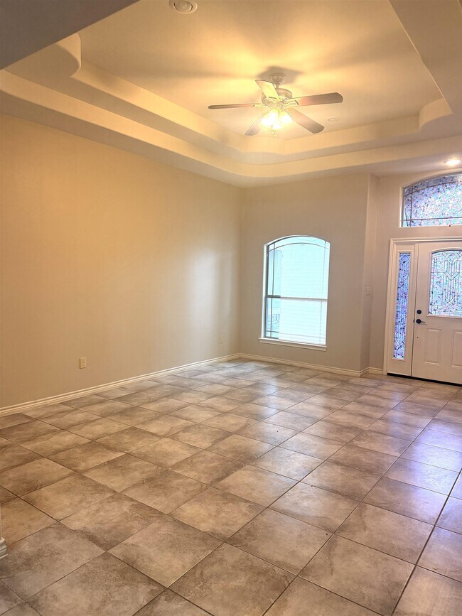 Building Photo - 616 Waxwing Cedar Drive