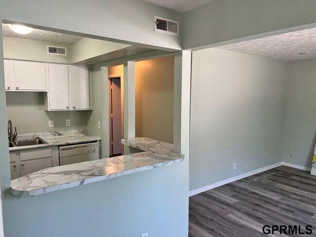 Building Photo - 1704 S Wayne St