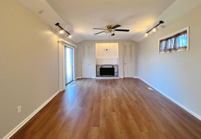 Building Photo - Spacious 4-bedroom, 2-bathroom Ranch Home in West Lafayette School District