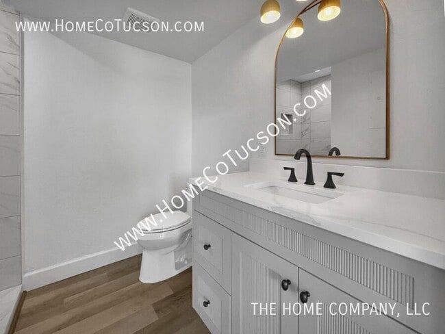 Building Photo - 5788 E Paseo Cimarron
