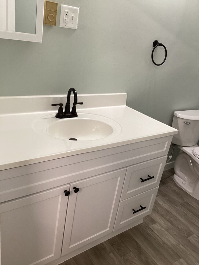 Building Photo - 45 Clayton Ave