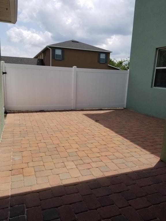 Building Photo - 14731 Driftwater Dr