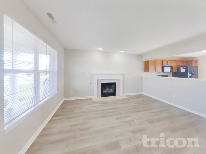 Building Photo - 1432 Dowell St