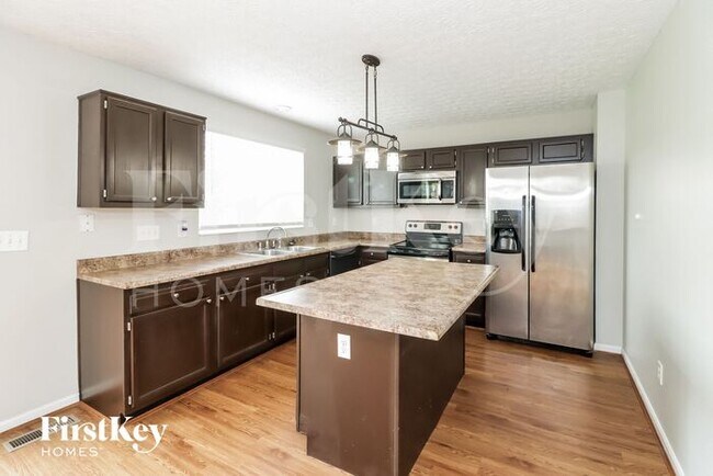 Building Photo - 330 Bridle Creek Dr