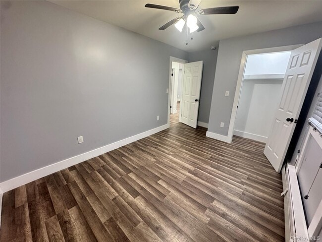 Building Photo - 4 Ashton Rd