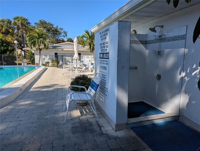 Building Photo - 5883 Todd St