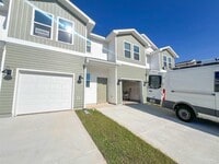 Building Photo - 3997 Pendragon Cir
