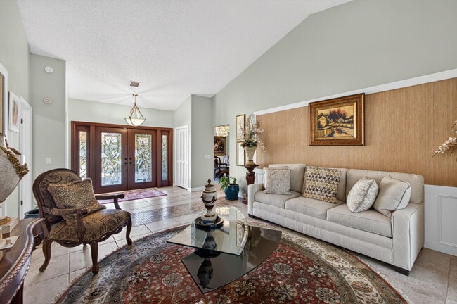 Building Photo - 168 Thornton Dr