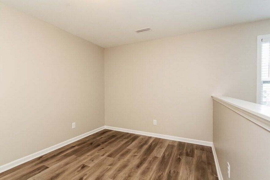 Building Photo - 1494 Brett Shane Court