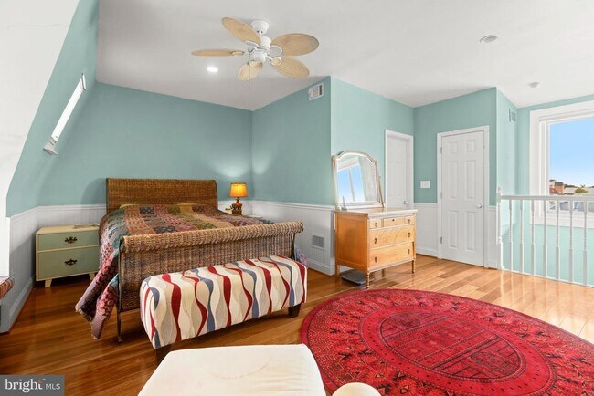 Building Photo - 1007 N Calvert St