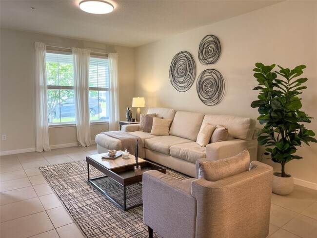 Building Photo - 5640 Pineland Run