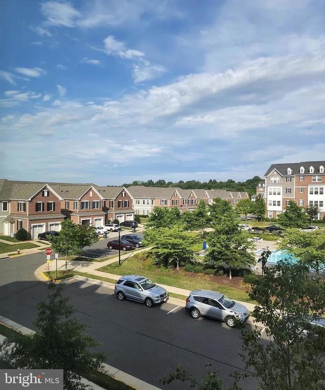 Building Photo - 25552 Casale Terrace