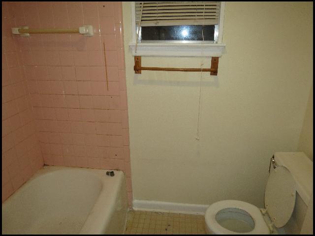 Building Photo - 6609 Verbena Dr