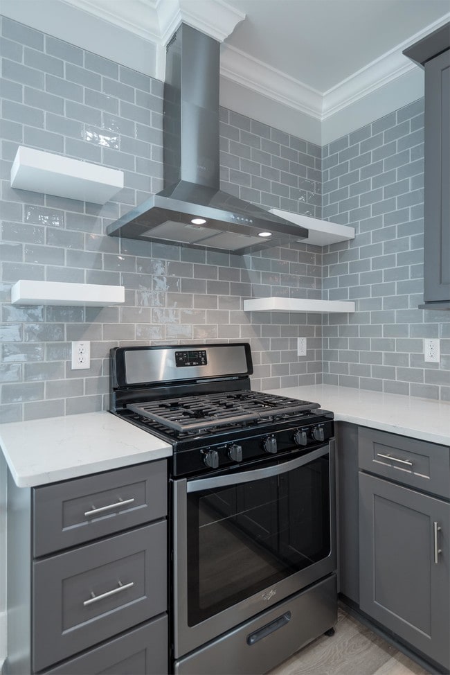 Building Photo - 3 Sanctuary Ct