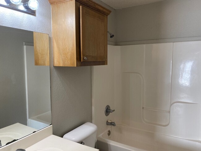 Building Photo - 113 Apache Trail