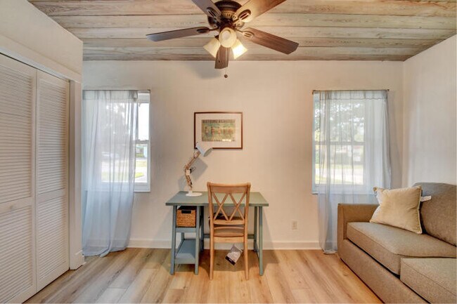 Building Photo - 232 Dixie Blvd