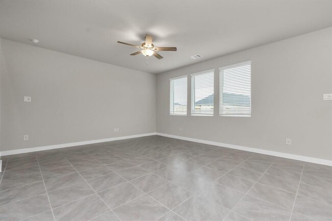 Building Photo - 17407 Bluemink Ln