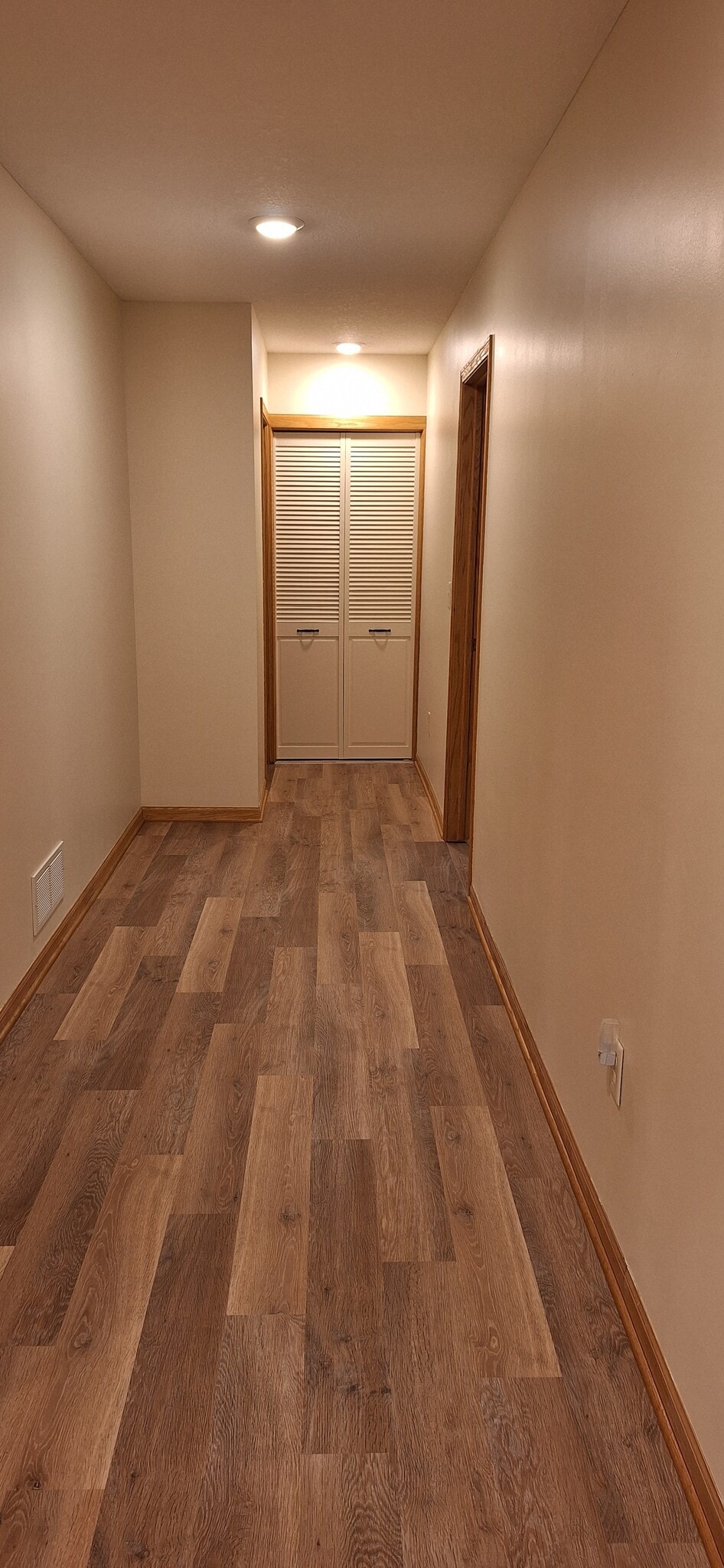 Hallway - 5930 Cranberry Dr