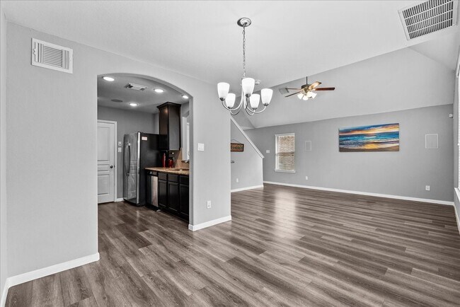 Building Photo - 207 Sea Breeze Dr