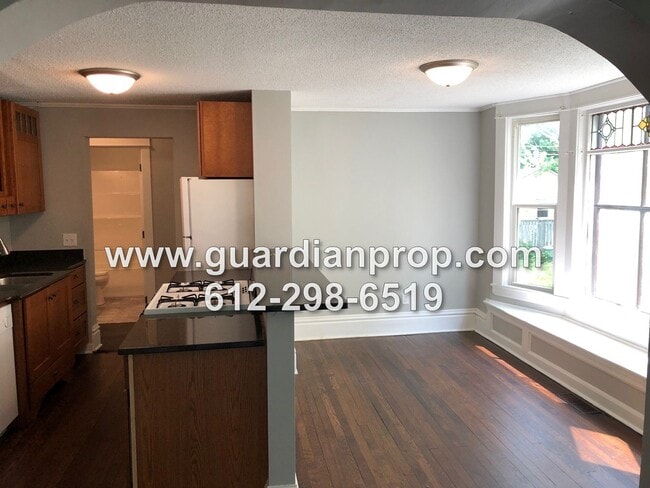 Building Photo - 1783 W Dayton Ave