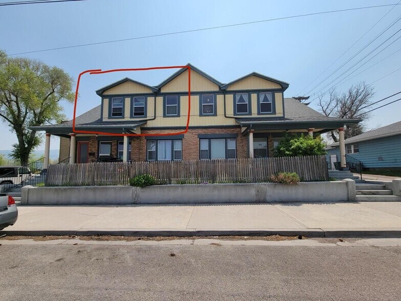 Unit available - 315 W Halliday St