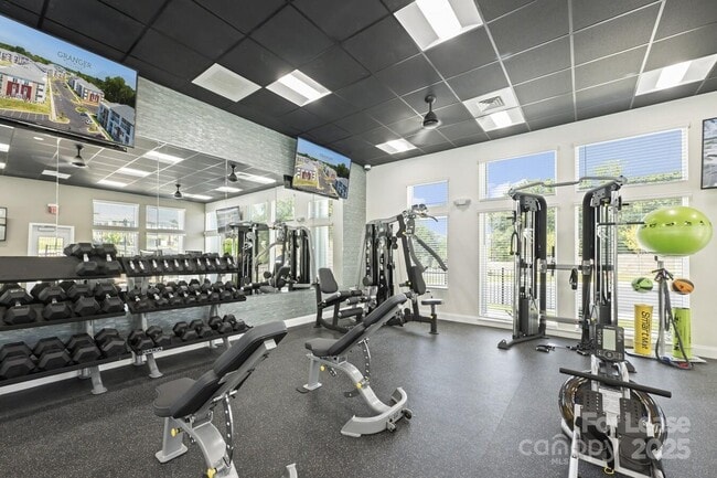 Building Photo - 141 Black Rock Rd