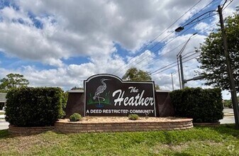 Building Photo - Serene 2 Bed 2 Bath Condo in The Heather