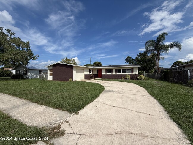 Building Photo - 4005 Trinidad Ave