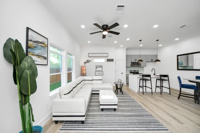 Building Photo - 9305 Jutland Rd