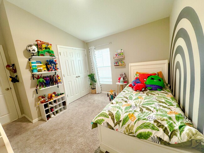 Building Photo - 5670 Arlington River Dr